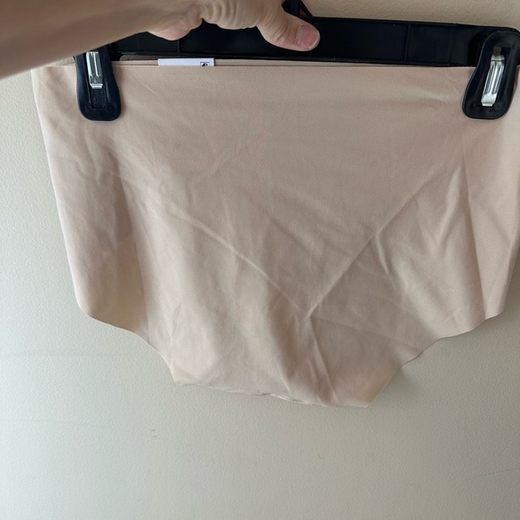 WACOAL perfectly placed brief size 2XL NWT - Picture 2 of 7